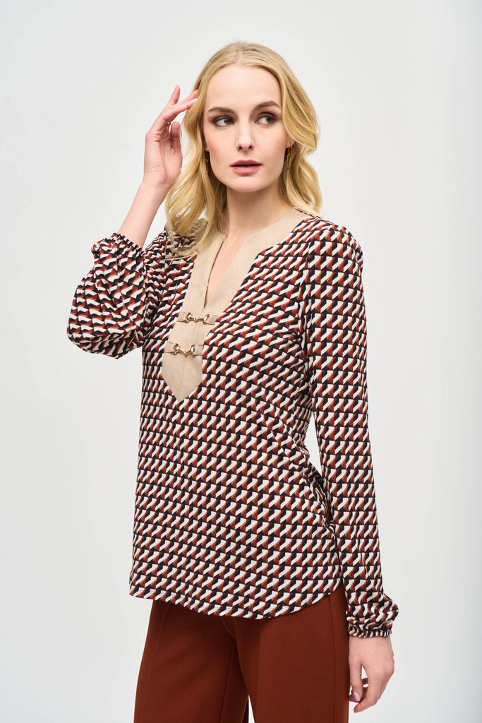 Silky Knit Geometric Print Flared Top (243184)