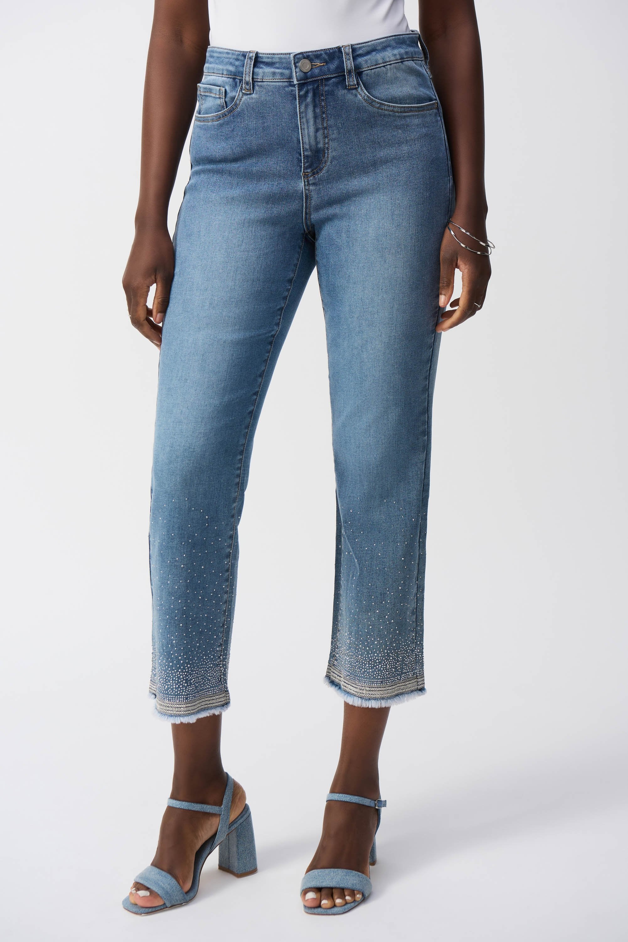 Straight Fit Crop Stretch Jeans (251956)